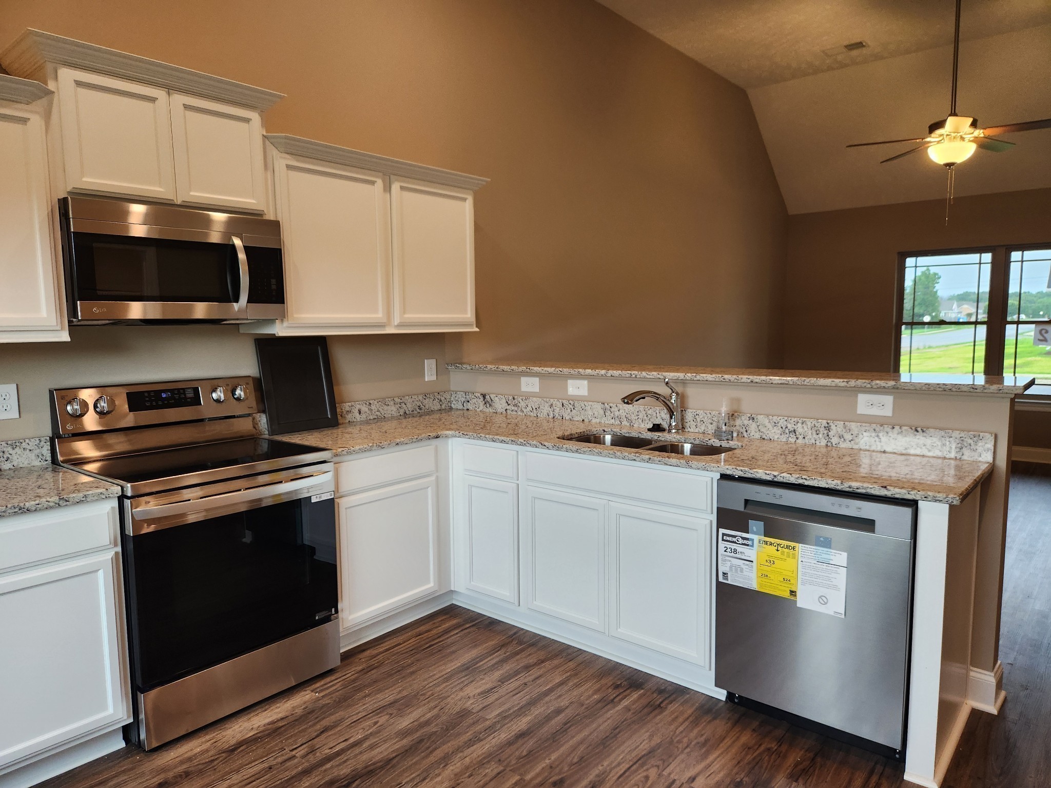2914 Valley Farms Drive Christiana TN 37037