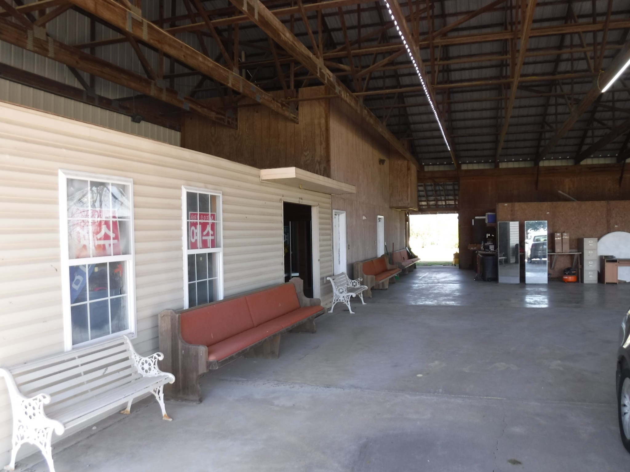 1231 Tiny Town Road Clarksville TN 37042