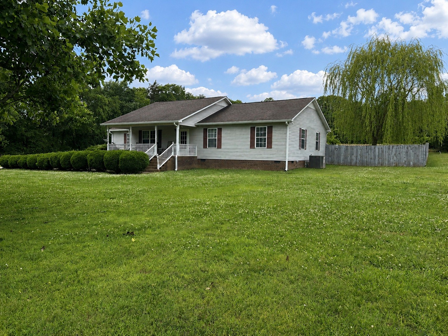 1788 Seavy Hight Road Columbia TN 38401