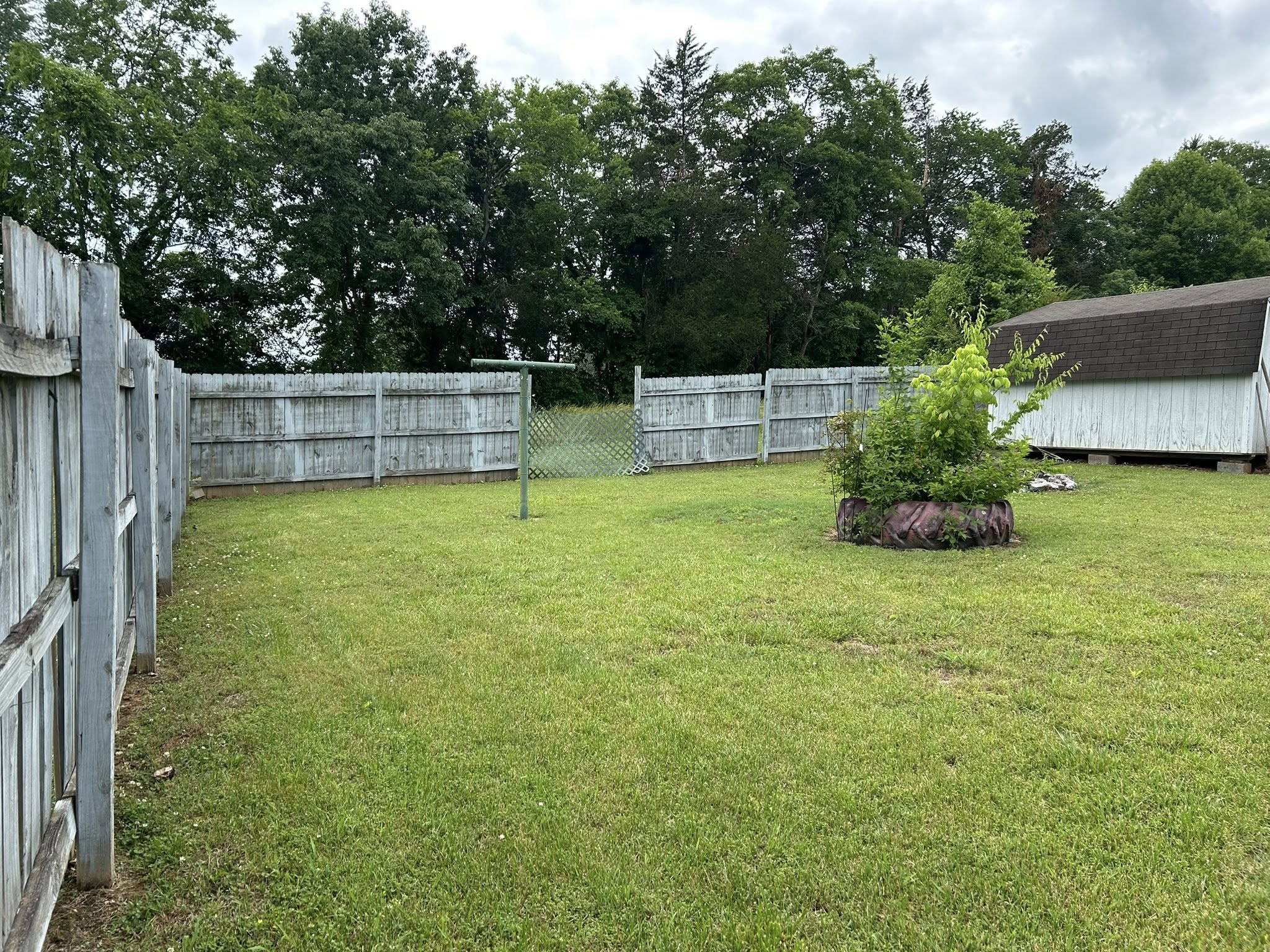 1788 Seavy Hight Road Columbia TN 38401