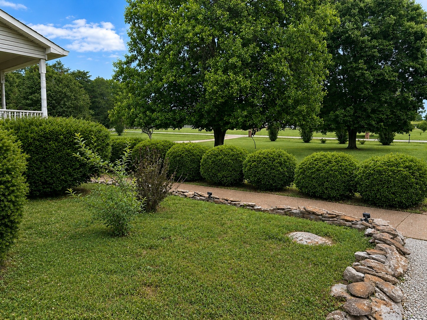 1788 Seavy Hight Road Columbia TN 38401