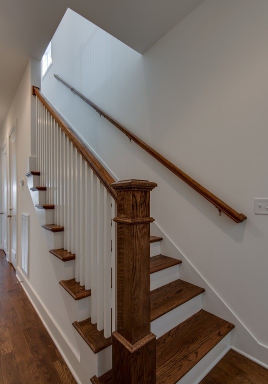 711B 45th Ave, N Nashville TN 37209