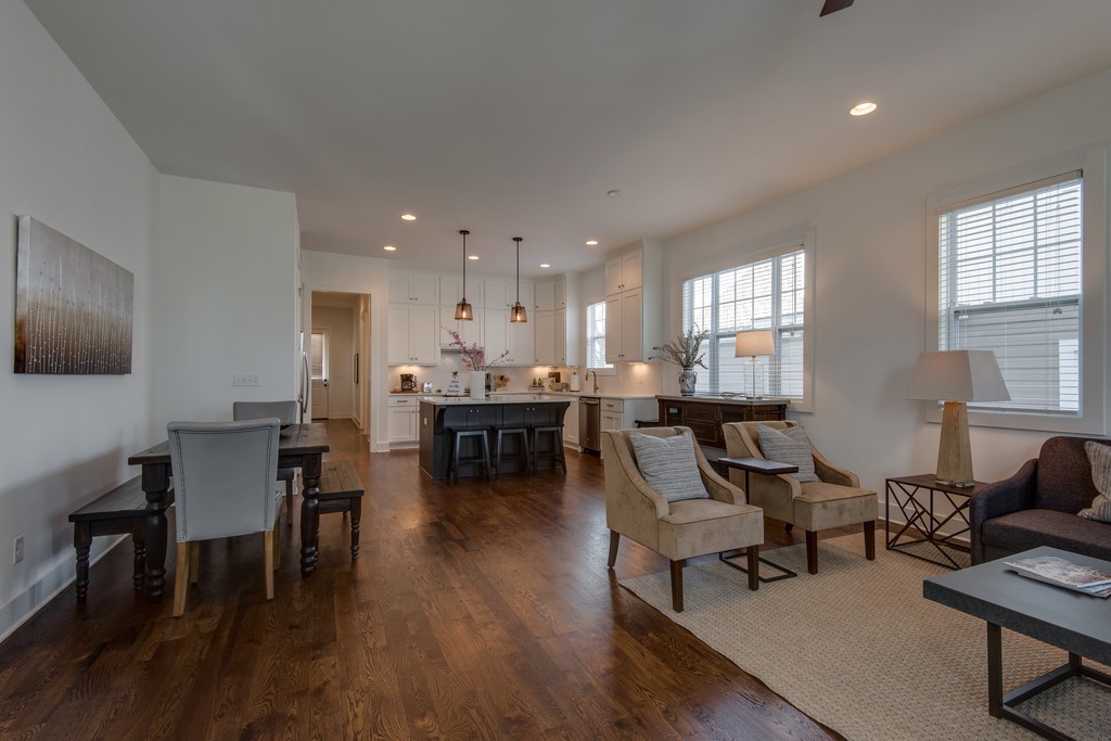 711B 45th Ave, N Nashville TN 37209