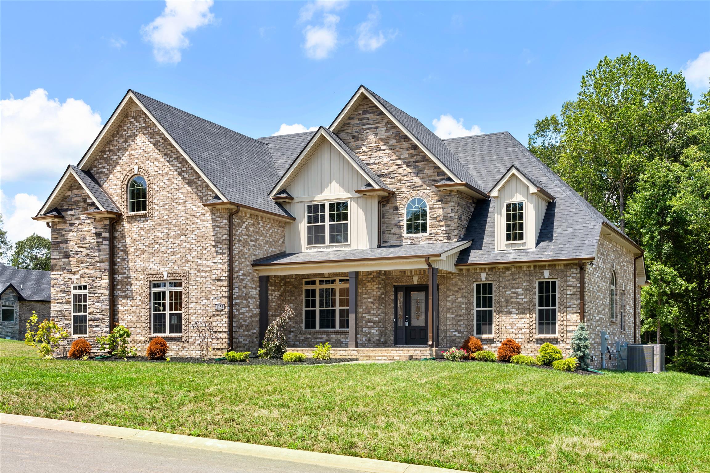 80 Reda Estates Clarksville TN 37042