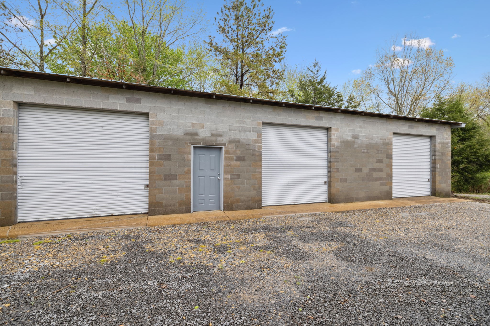 500 Brown Road Bon Aqua TN 37025