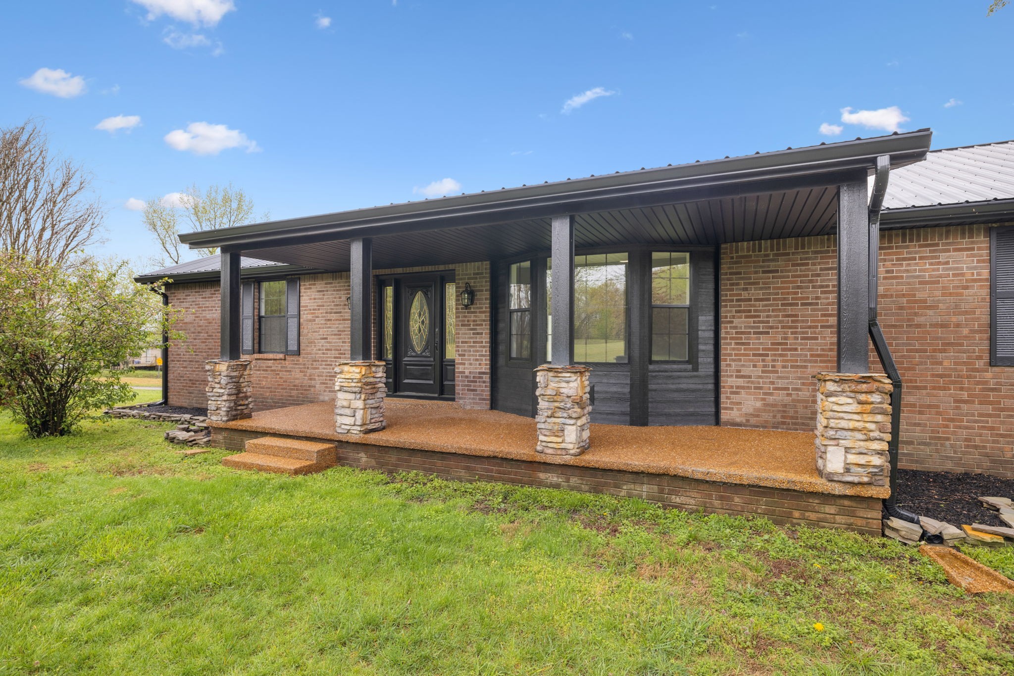 500 Brown Road Bon Aqua TN 37025