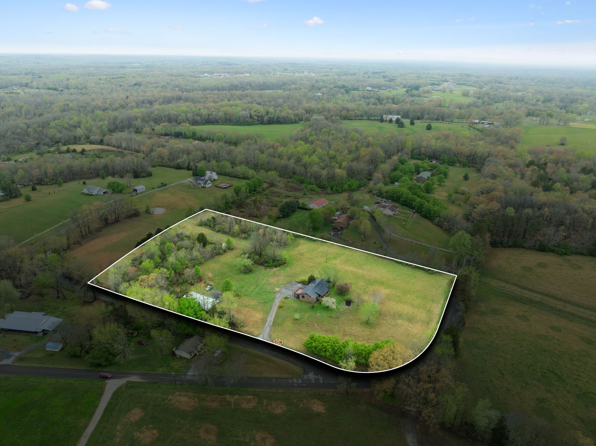 500 Brown Road Bon Aqua TN 37025