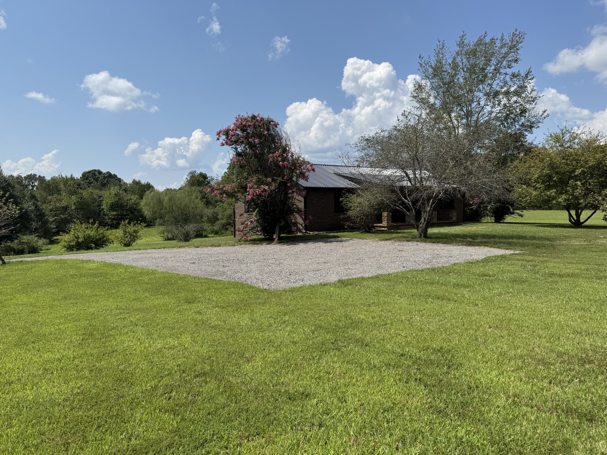 500 Brown Road Bon Aqua TN 37025