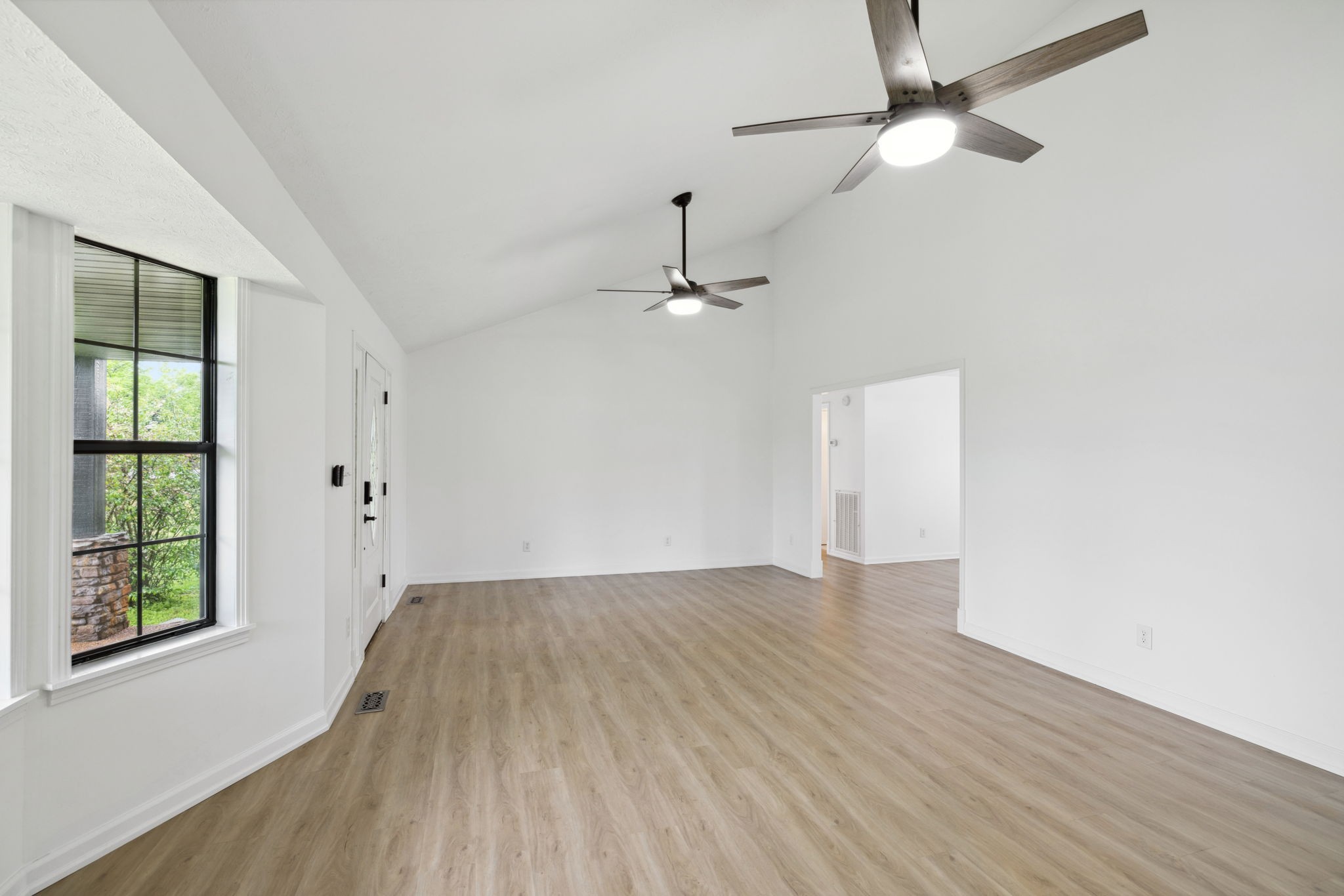 500 Brown Road Bon Aqua TN 37025