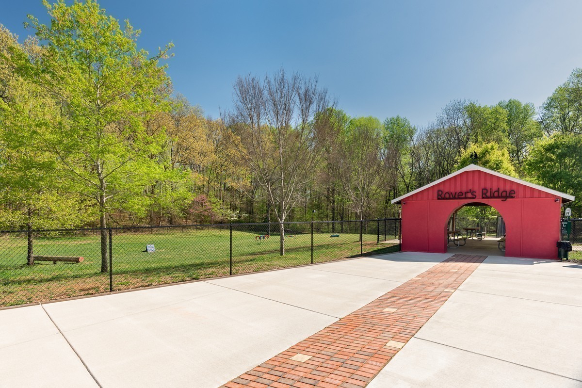 2423 Brumby Loop White House TN 37188