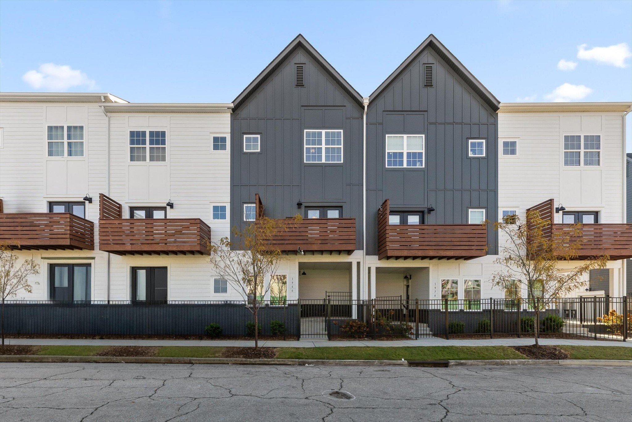 1966 Mitchell Avenue Chattanooga TN 37408