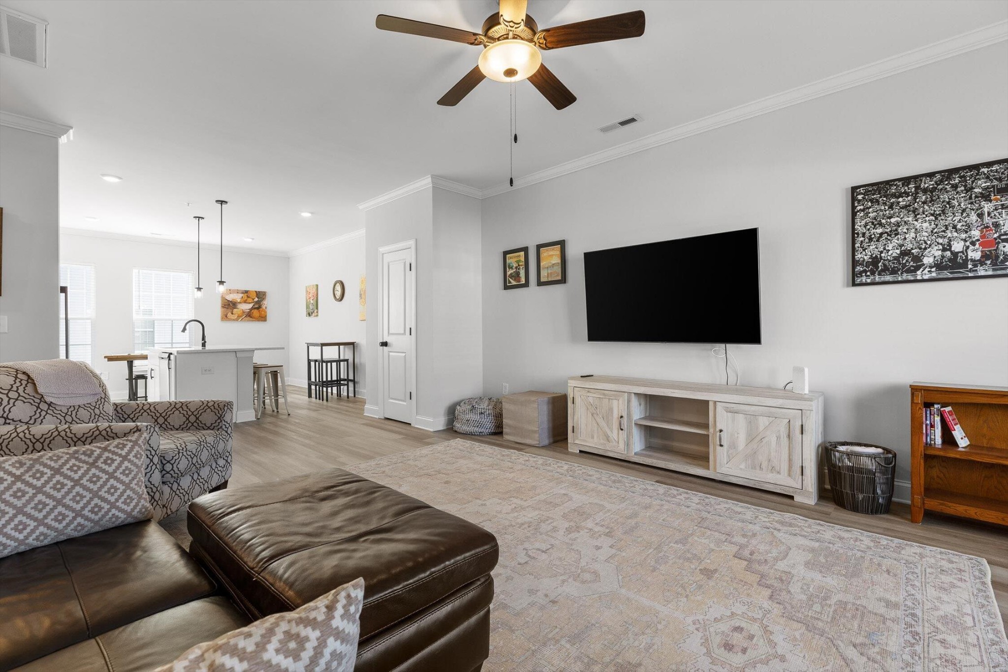 1966 Mitchell Avenue Chattanooga TN 37408