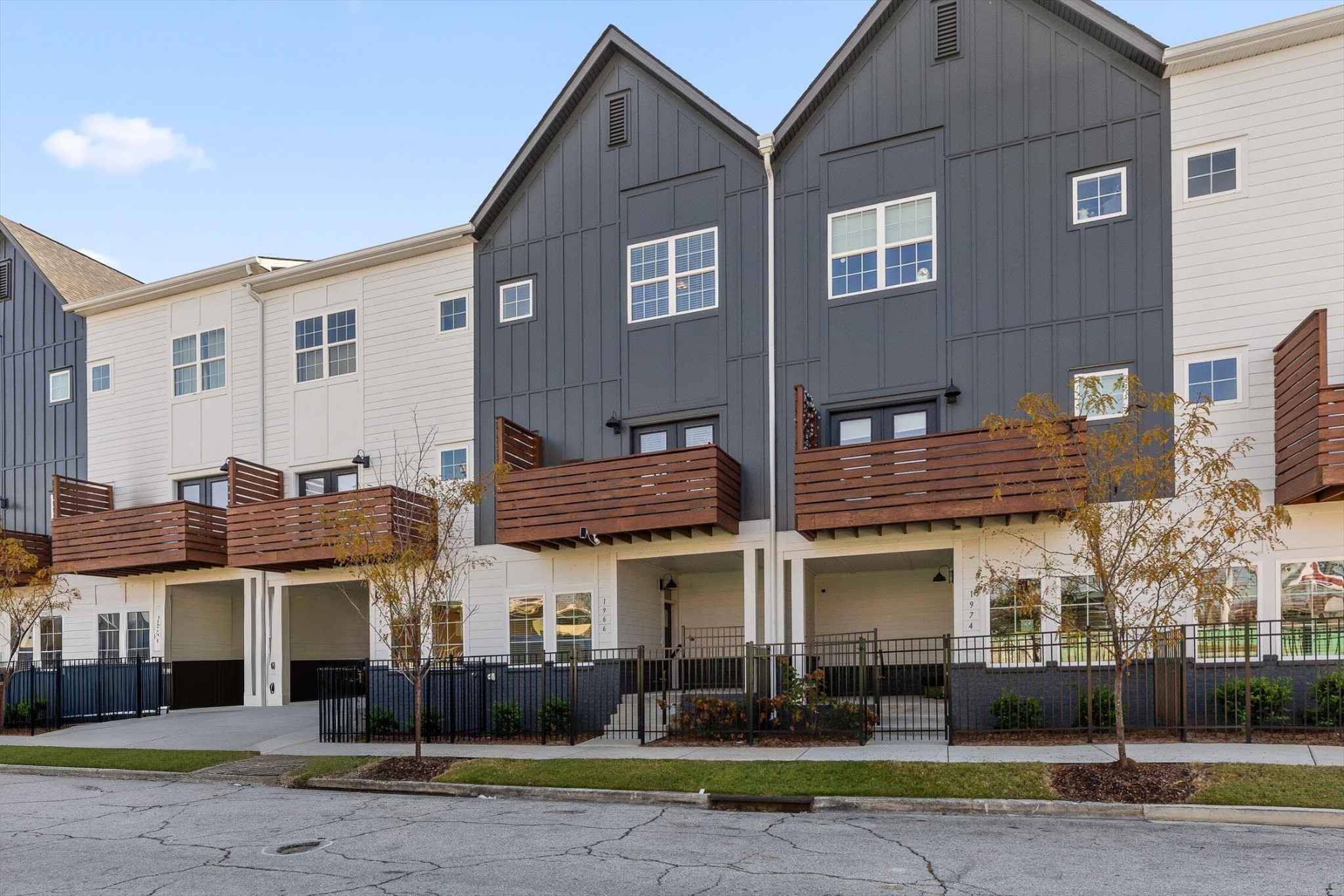 1966 Mitchell Avenue Chattanooga TN 37408