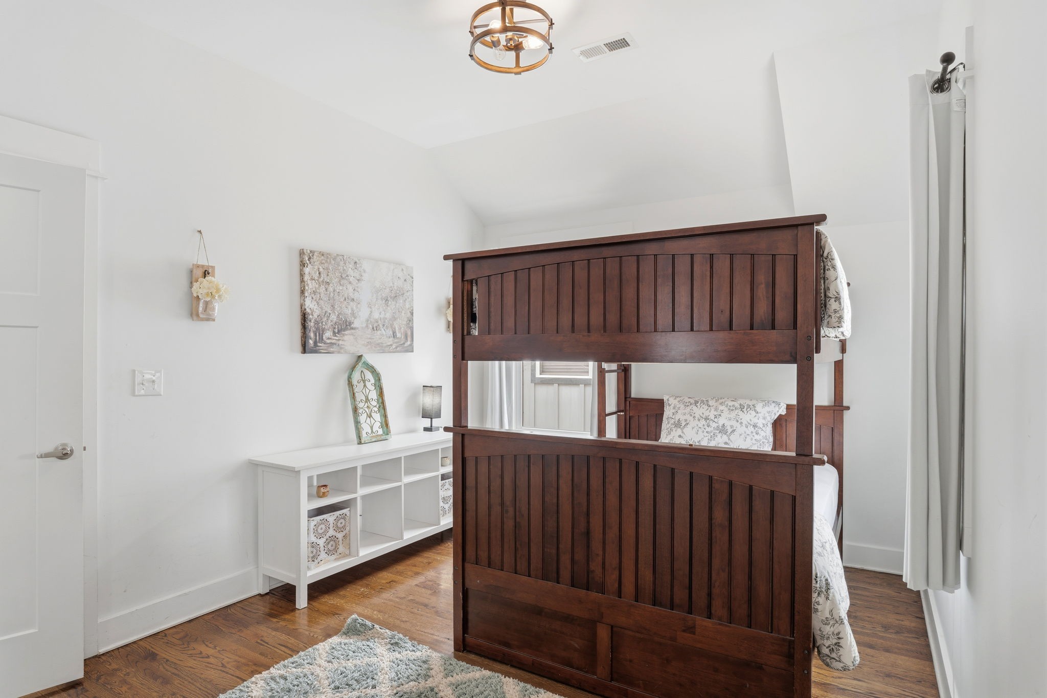 803 21st Ave, N Nashville TN 37208