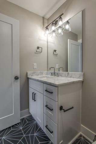 2816 Brunswick Drive Nashville TN 37207