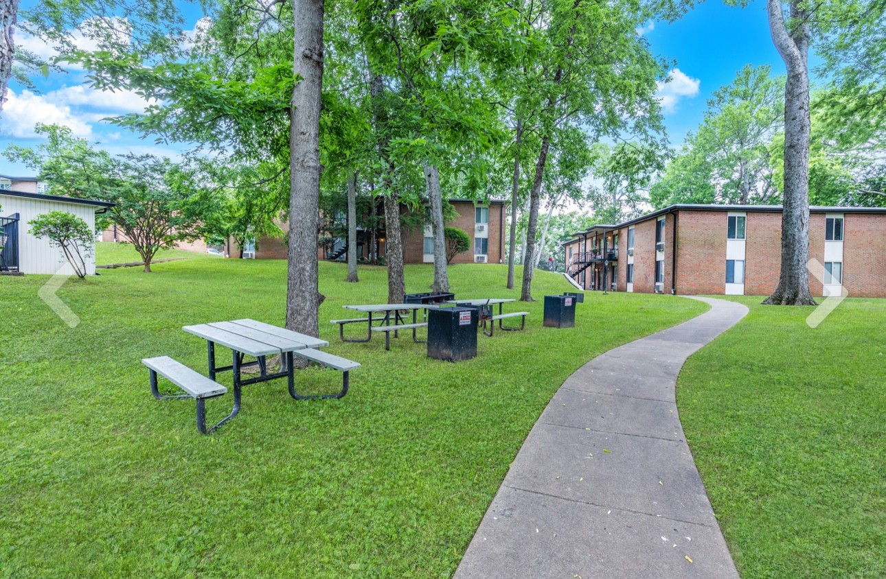 2601 Hillsboro Pike Nashville TN 37212