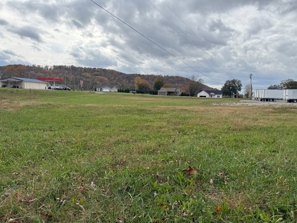0 Roberts Matthews Highway Sparta TN 38583