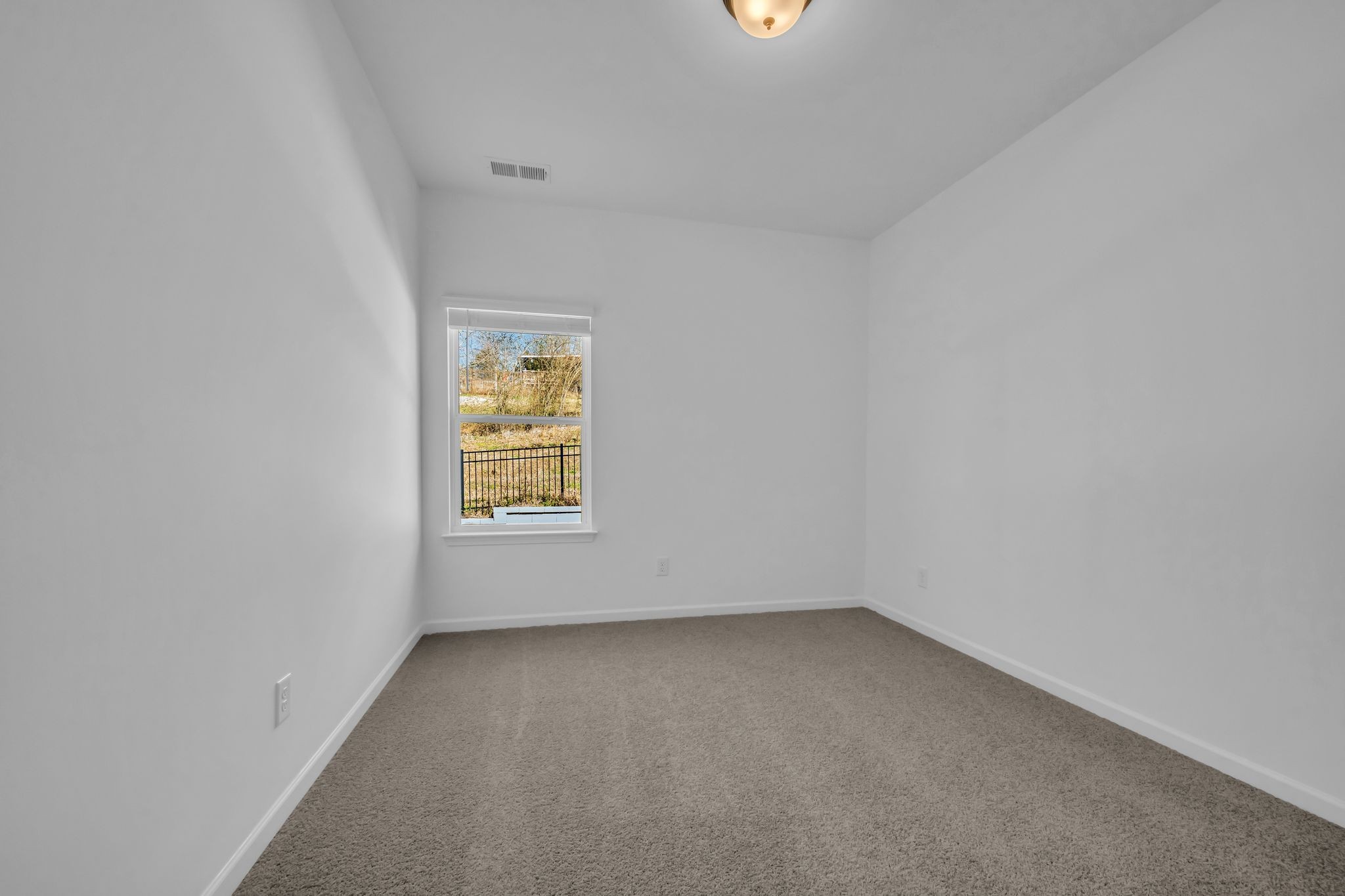 122 Ironhorse Way Dickson TN 37055