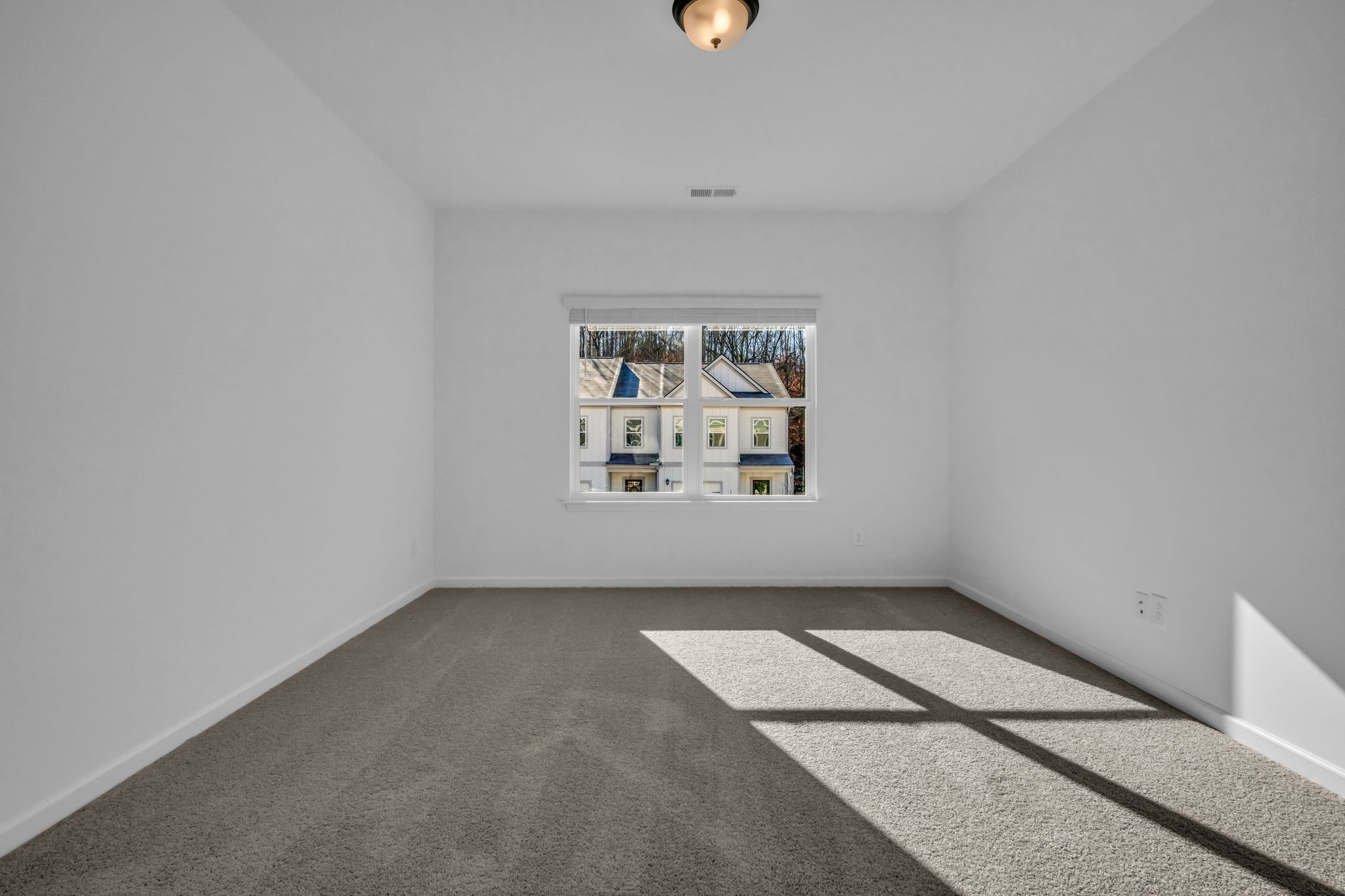 122 Ironhorse Way Dickson TN 37055