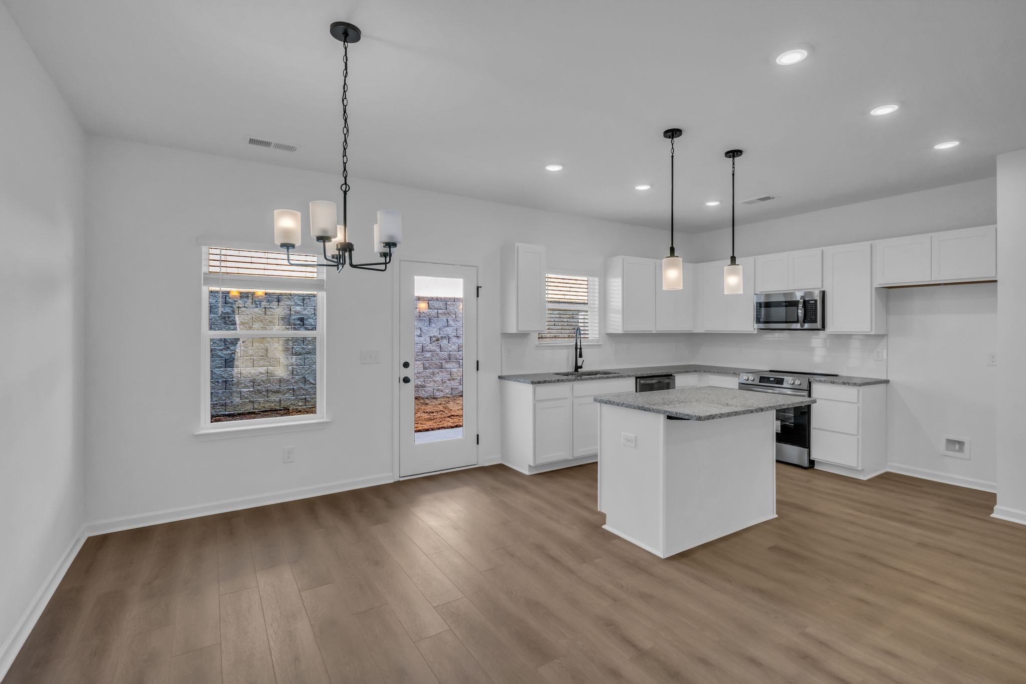 122 Ironhorse Way Dickson TN 37055