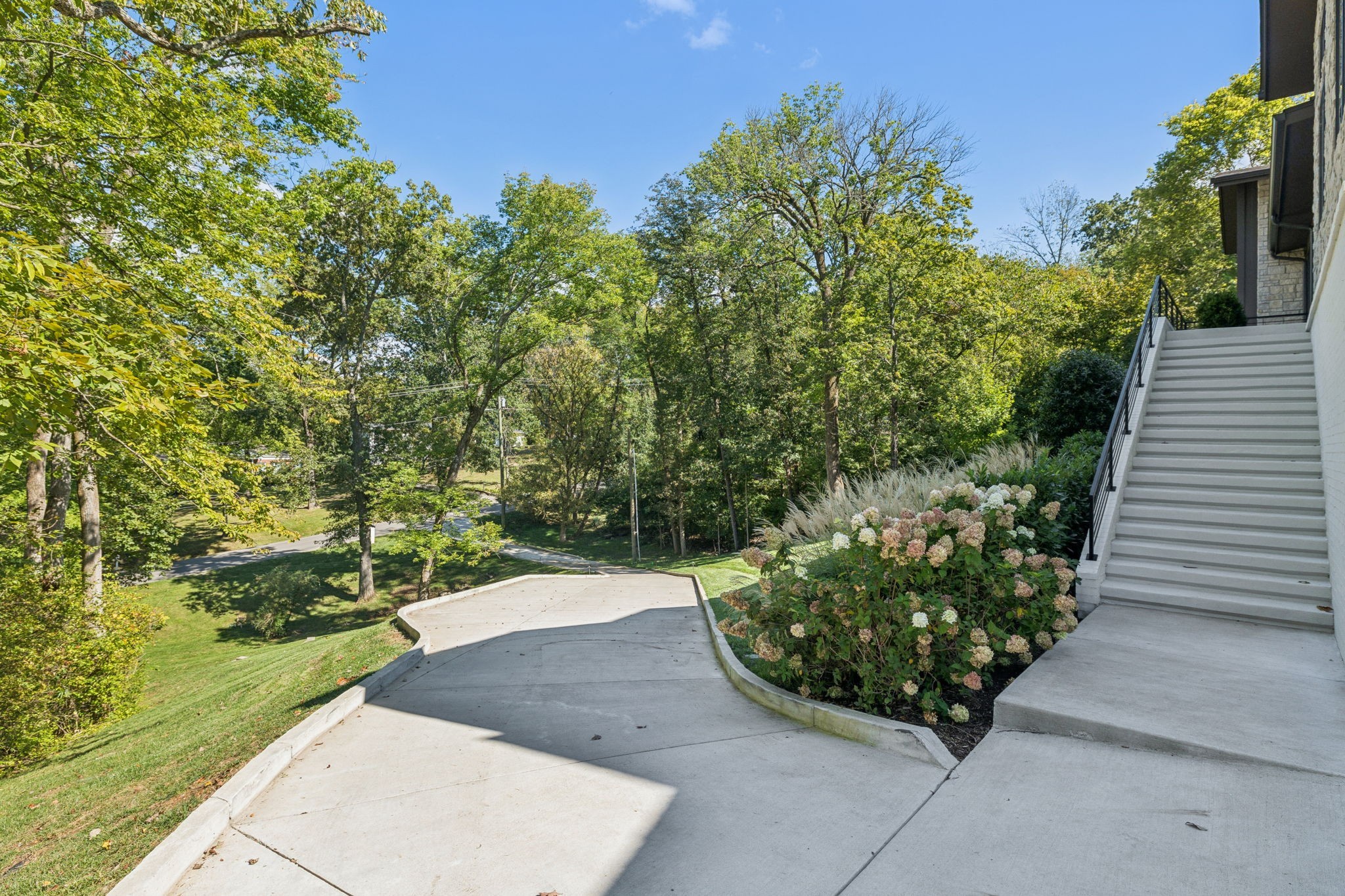 6523 Currywood Drive Nashville TN 37205