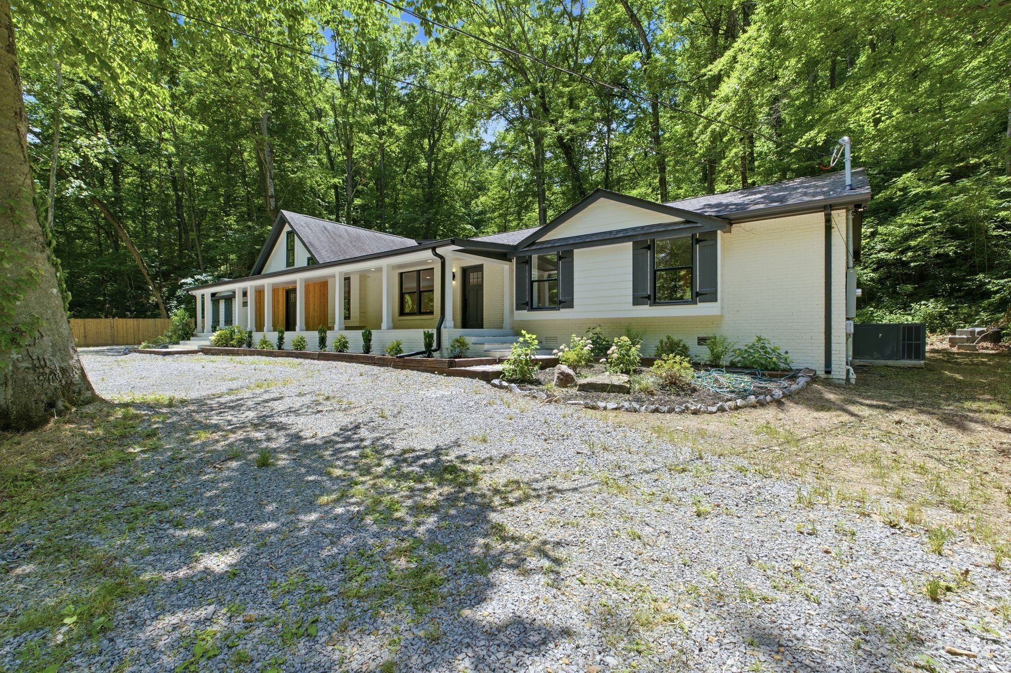 1032 Paint Pony Trail Pegram TN 37143