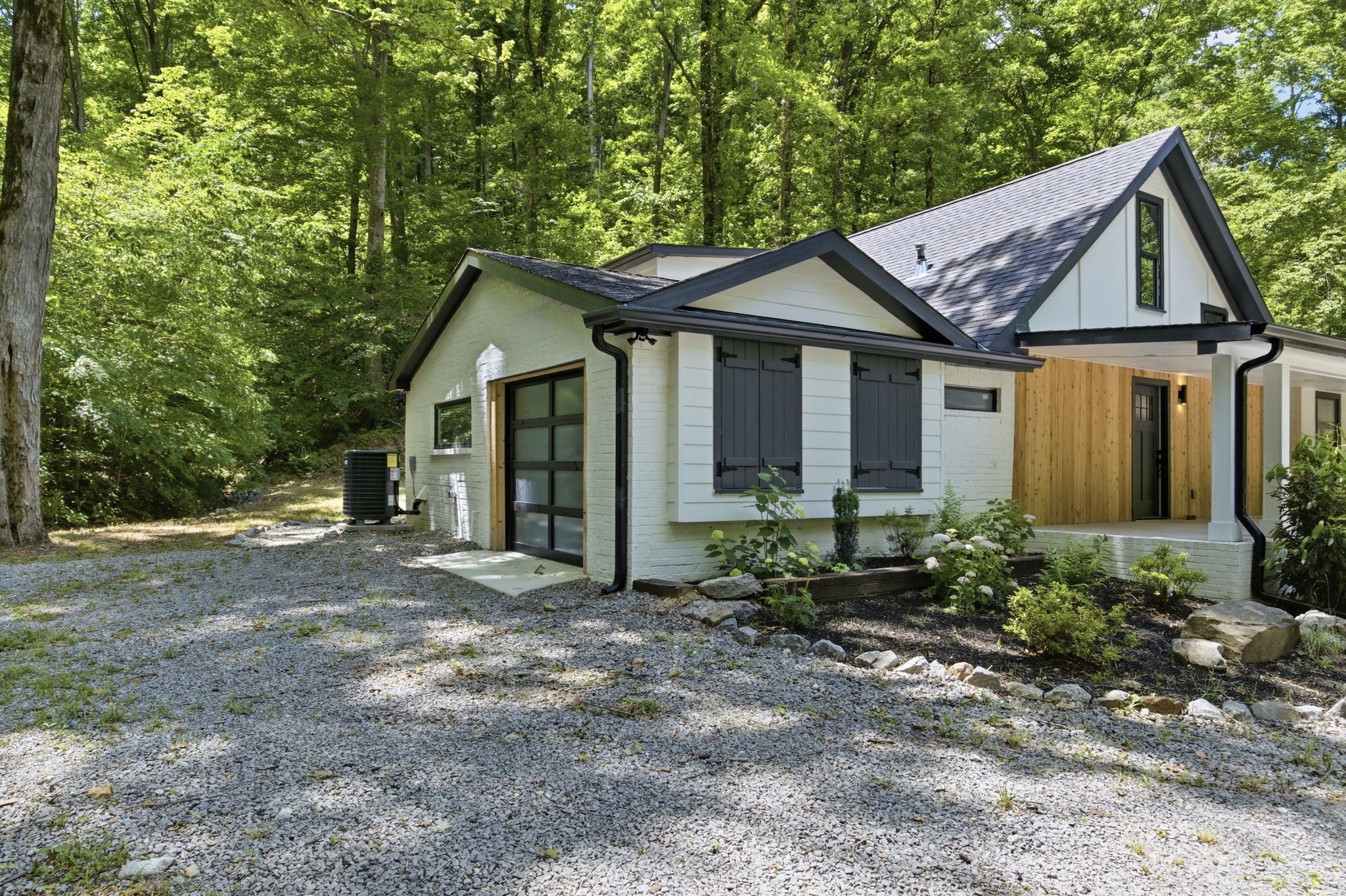 1032 Paint Pony Trail Pegram TN 37143