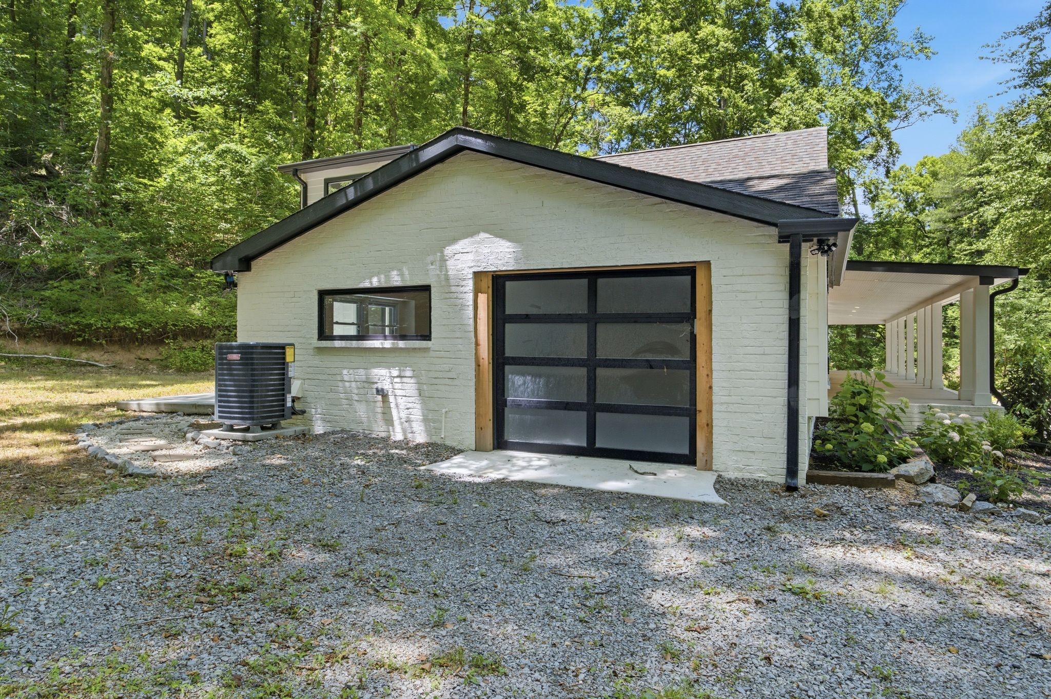 1032 Paint Pony Trail Pegram TN 37143