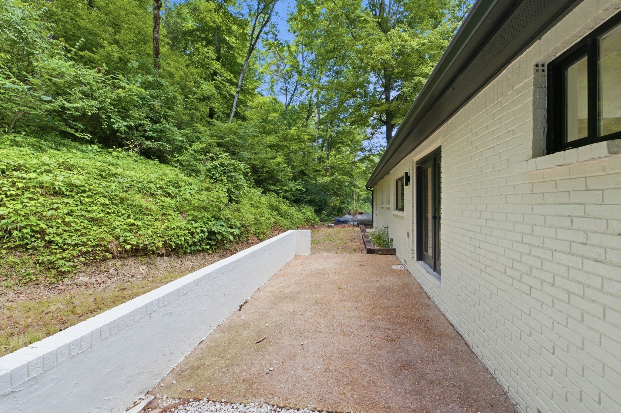 1032 Paint Pony Trail Pegram TN 37143