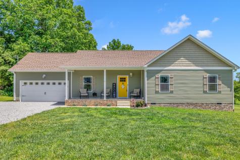 1181 Liberty Road Charlotte TN 37036