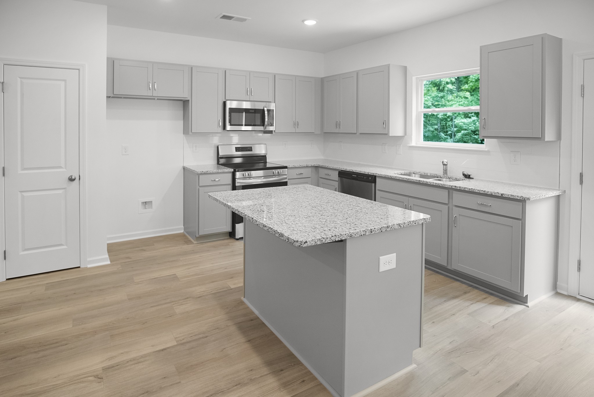 105 Ironhorse Way Dickson TN 37055