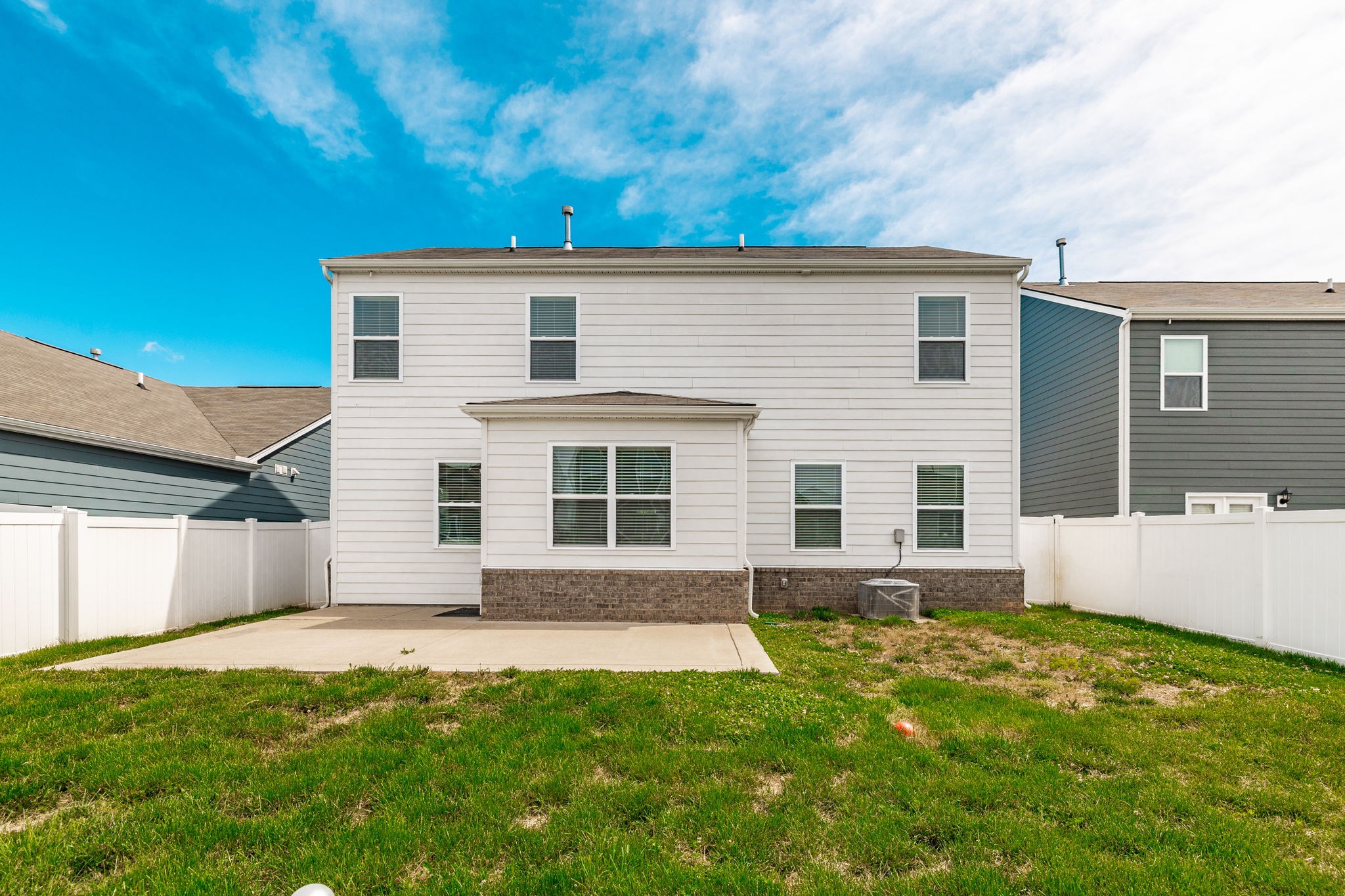 1168 Barry Baker Lane White House TN 37188