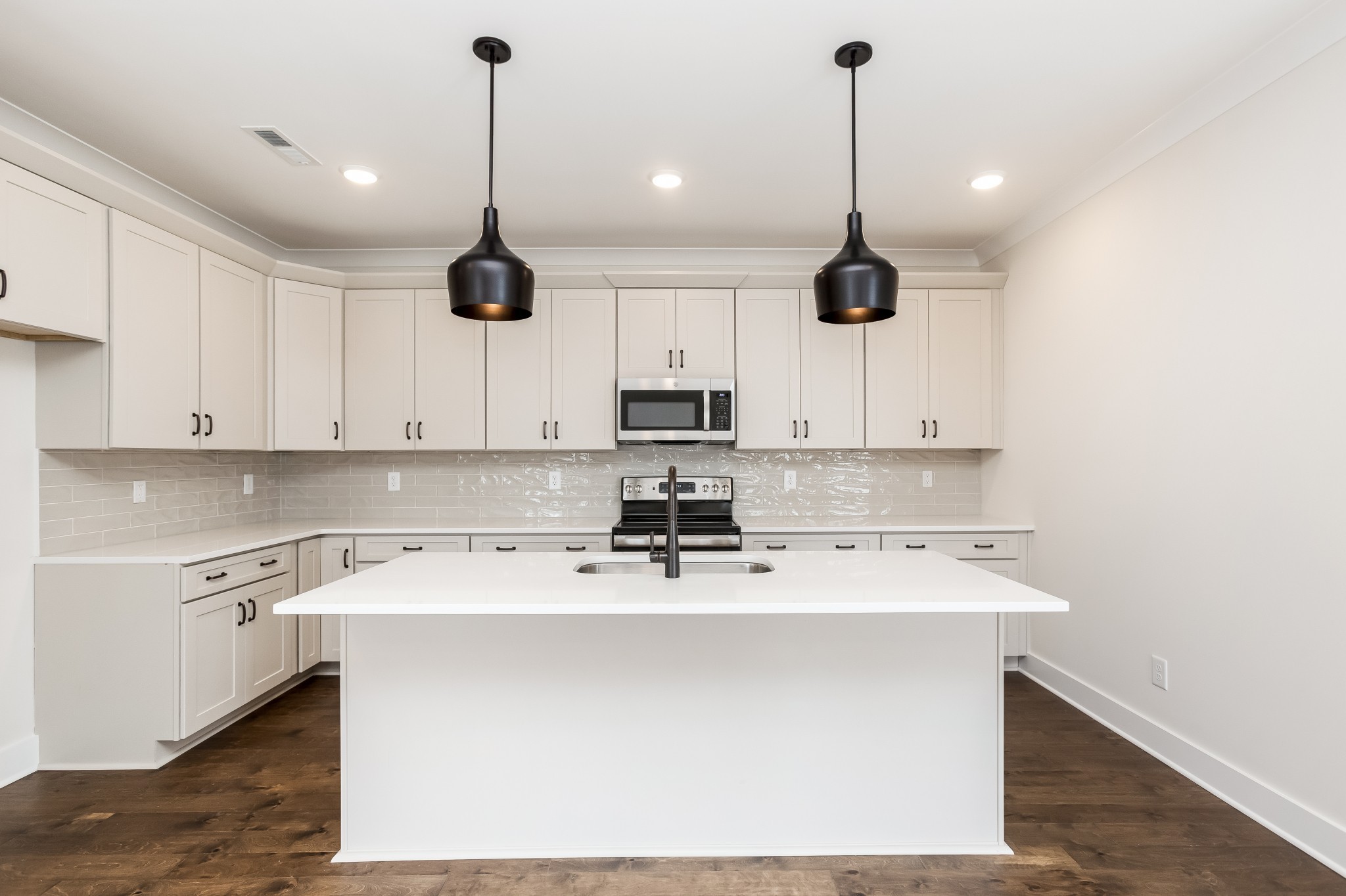 313 Jasmine Park Hermitage TN 37076