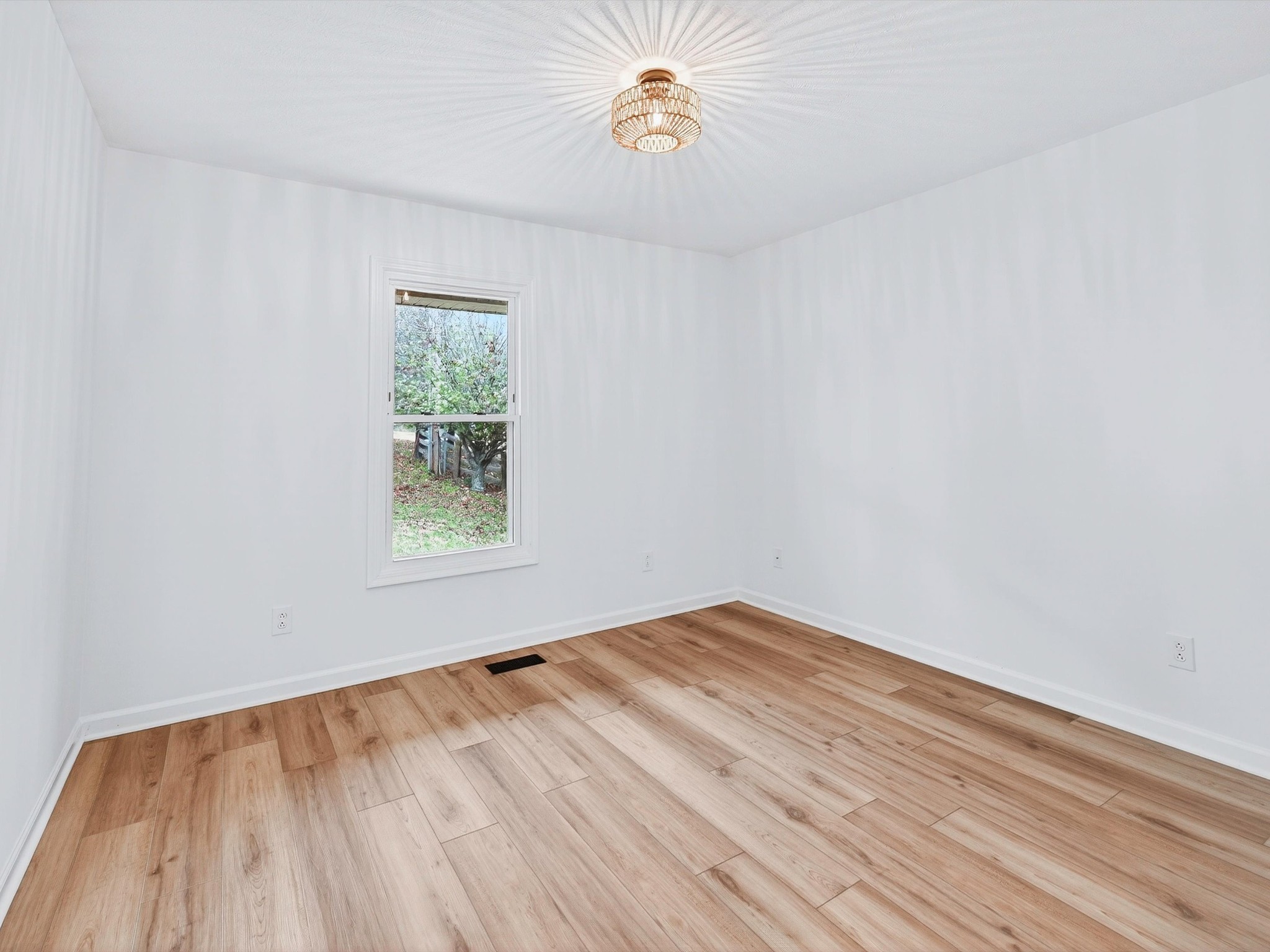850 Hillwood Dr, S Lewisburg TN 37091