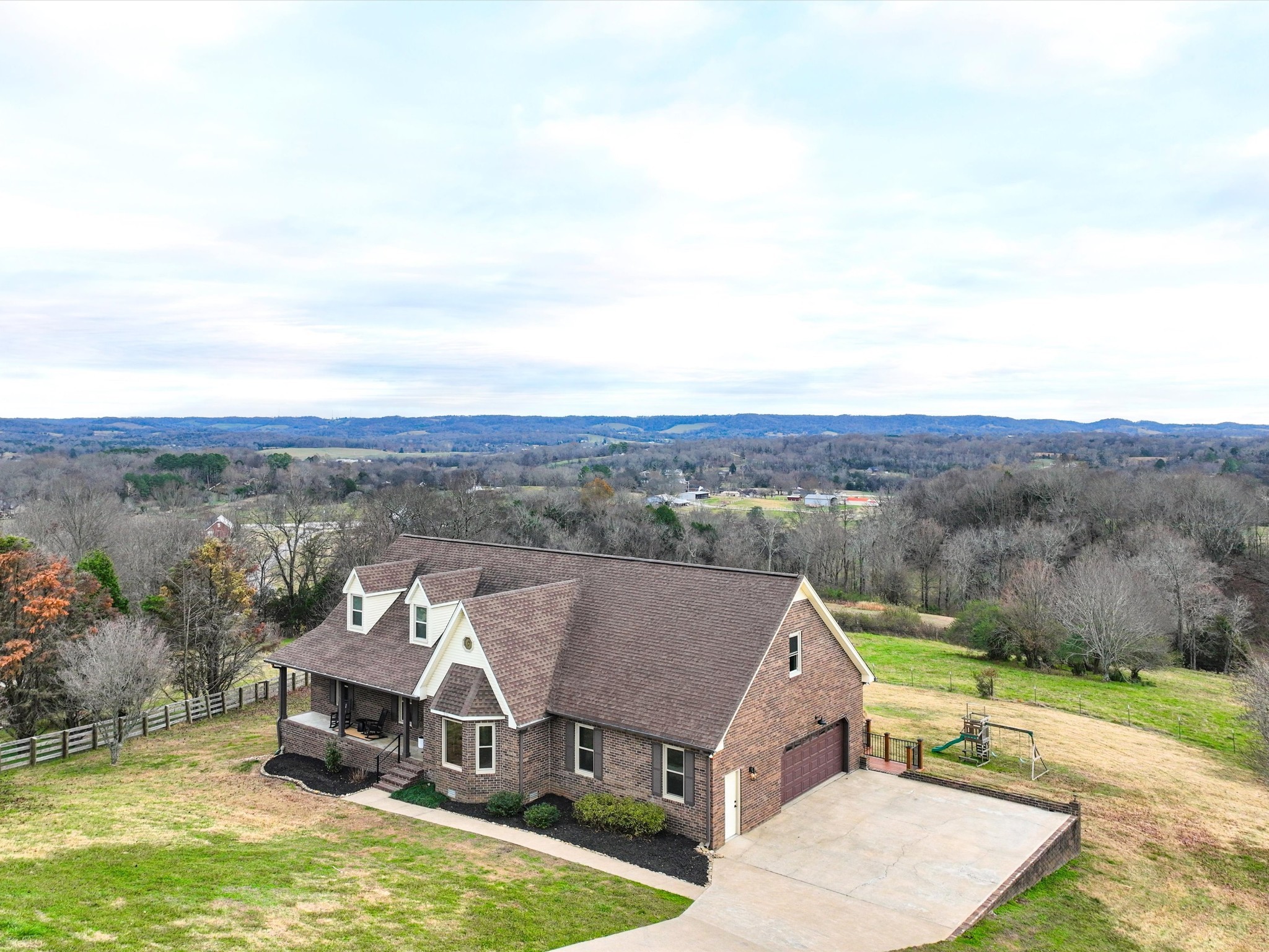 850 Hillwood Dr, S Lewisburg TN 37091