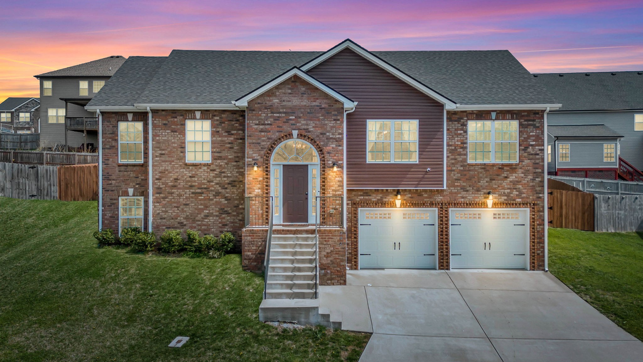 202 Kingstons Cove Clarksville TN 37042