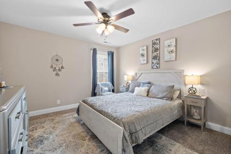 202 Kingstons Cove Clarksville TN 37042