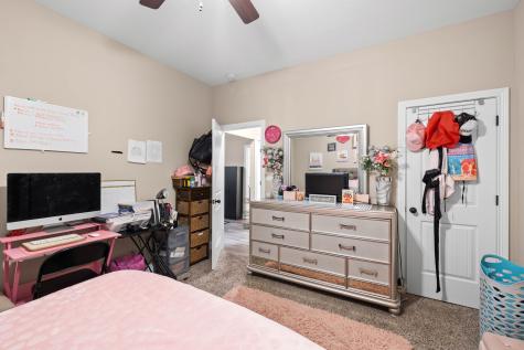 202 Kingstons Cove Clarksville TN 37042