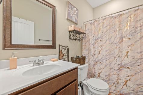 202 Kingstons Cove Clarksville TN 37042