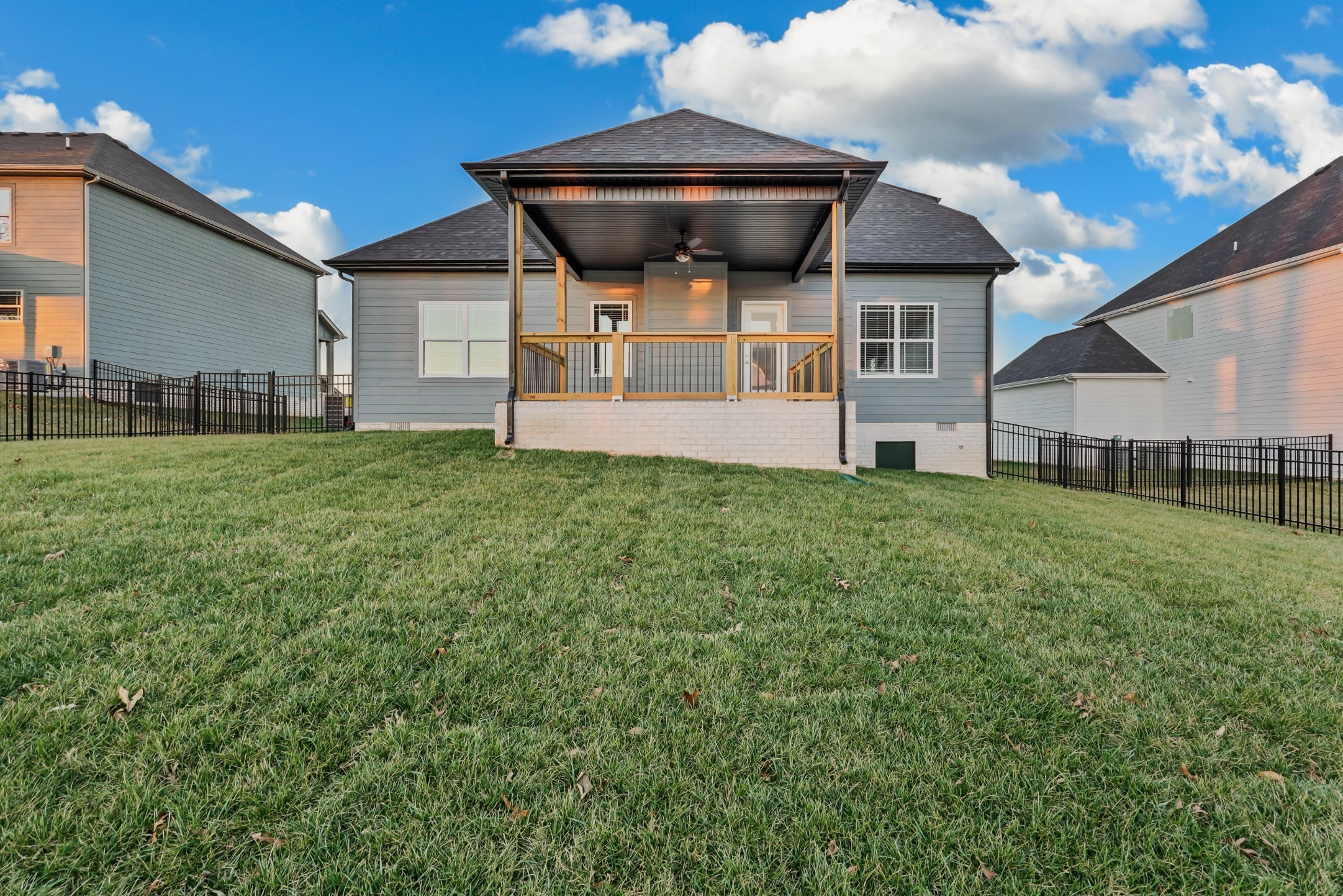994 Alton Drive Clarksville TN 37043
