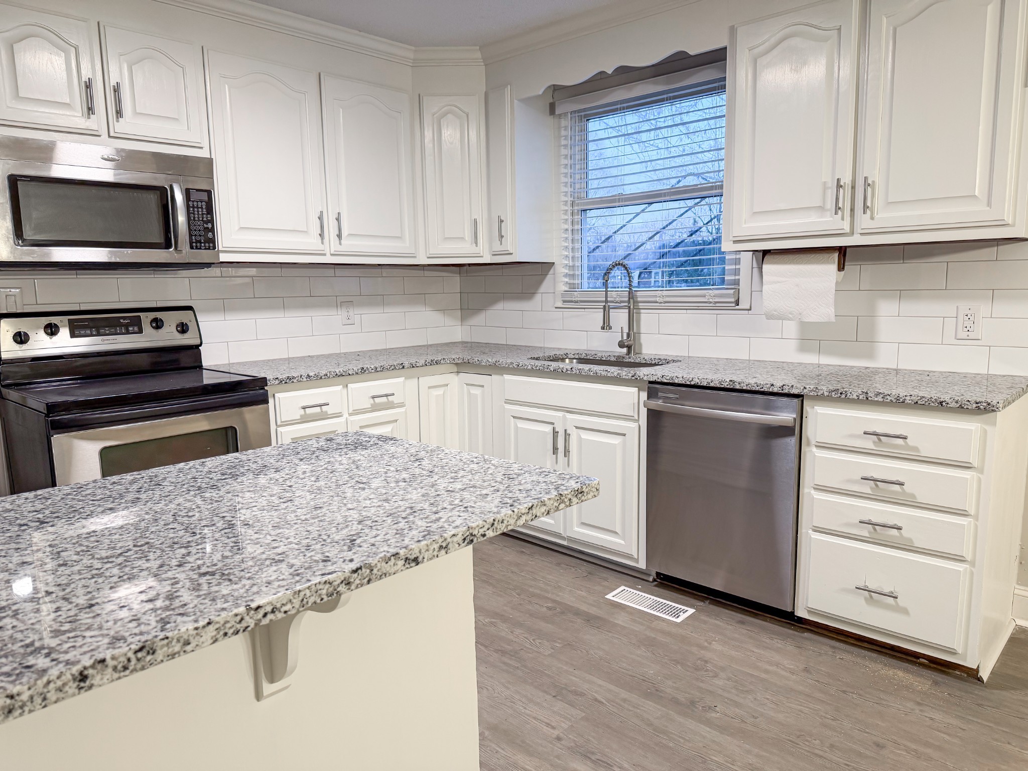 1906 Gardner Drive Murfreesboro TN 37130