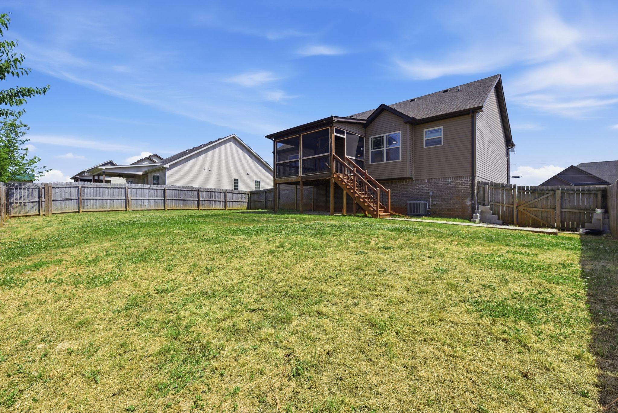 1011 Sunrise Drive Clarksville TN 37042