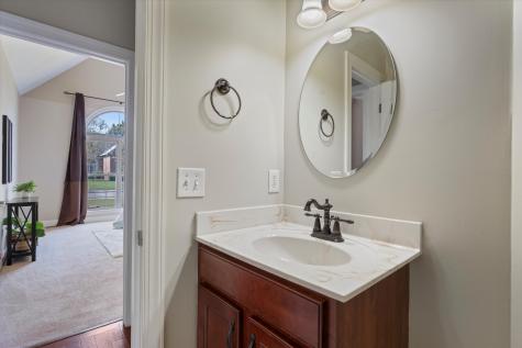 3699 Prestwicke Place Adams TN 37010