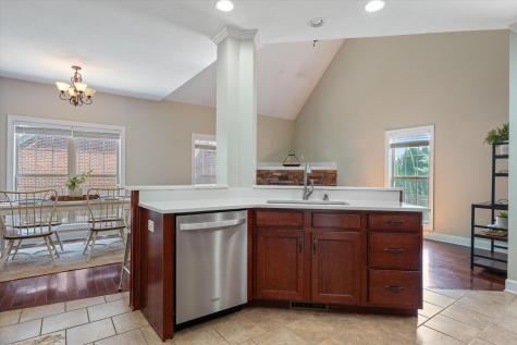 3699 Prestwicke Place Adams TN 37010