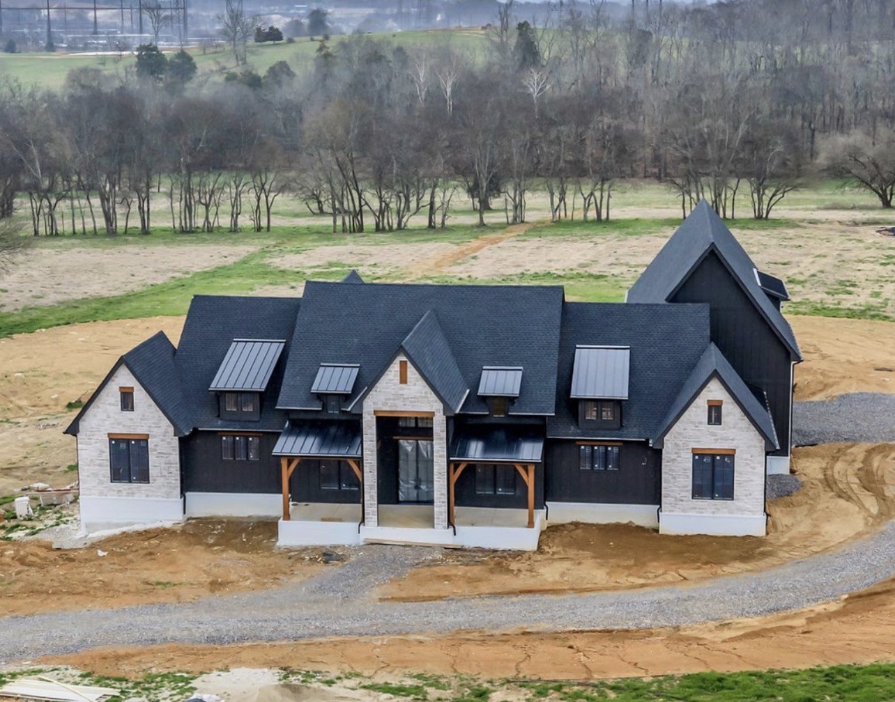 2388 Darks Mill Road Columbia TN 38401