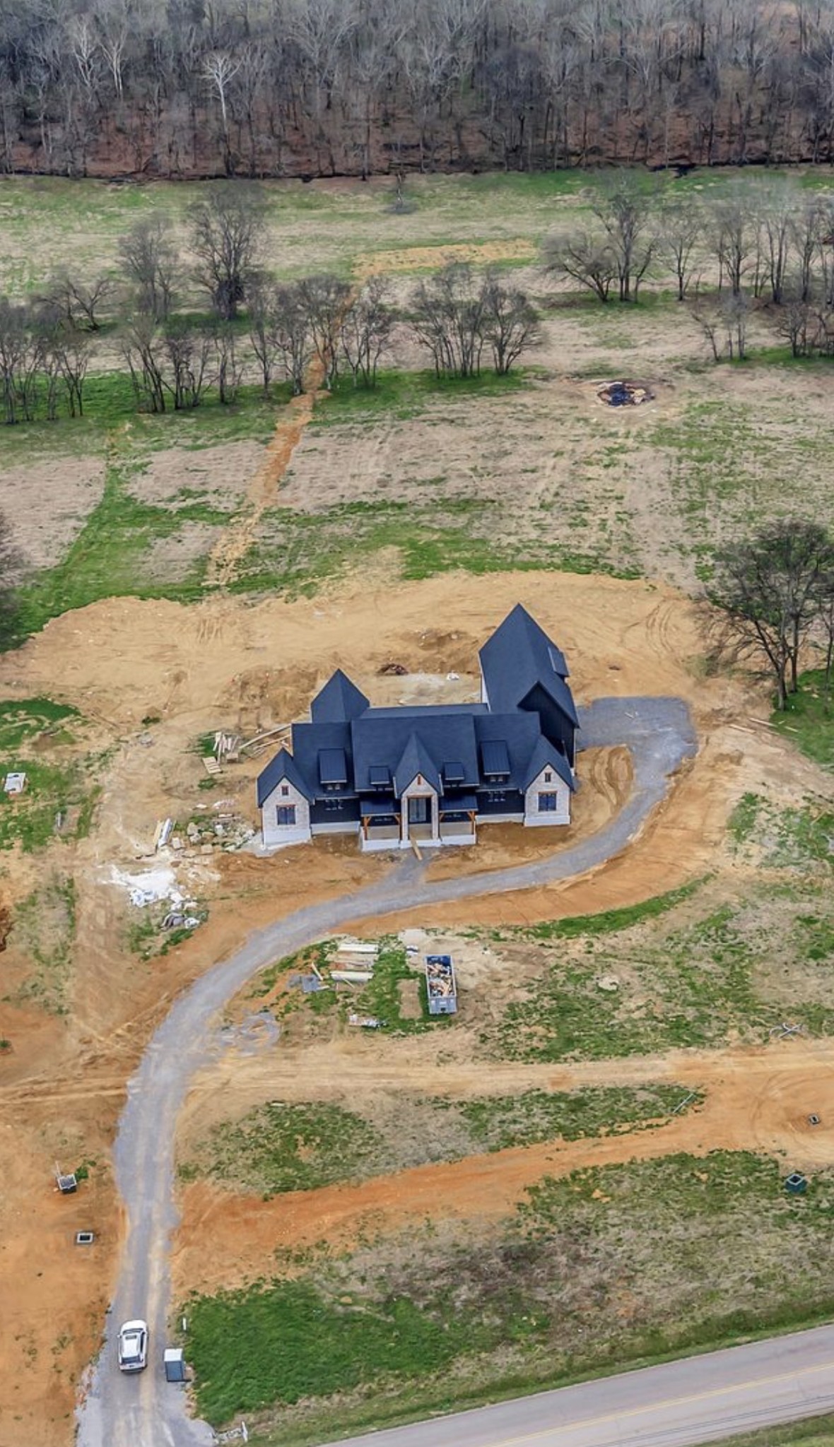 2388 Darks Mill Road Columbia TN 38401