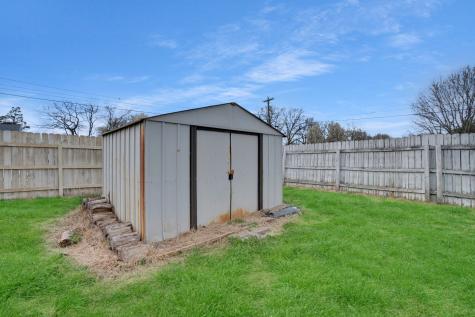 650 David Ray Court Clarksville TN 37042
