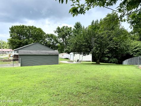 1384 Byrd Circle Kingston TN 37763