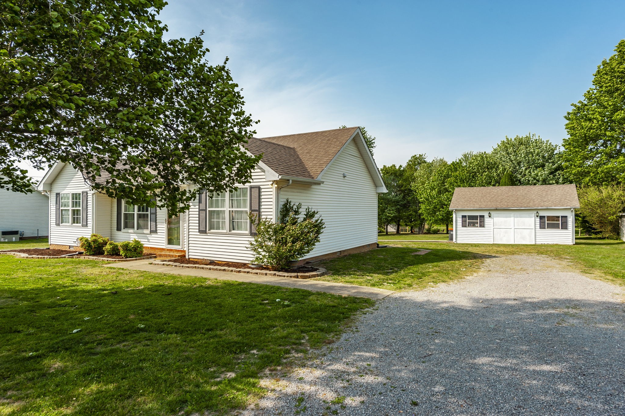 1667 Highway 259 Portland TN 37148