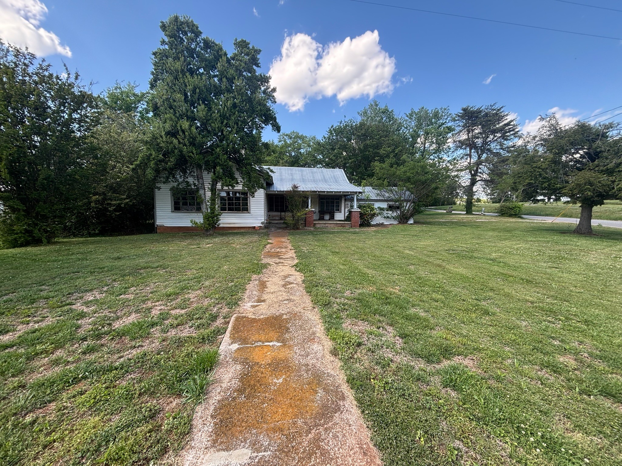 1687 Georgia Crossing Road Winchester TN 37398